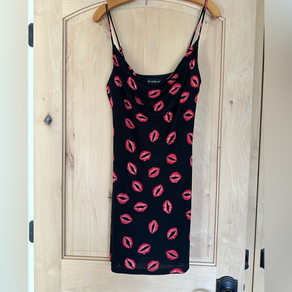 Bebe Kiss Print Black Slip Dress with spaghetti straps - Vintage Y2K - Picture 3 of 5